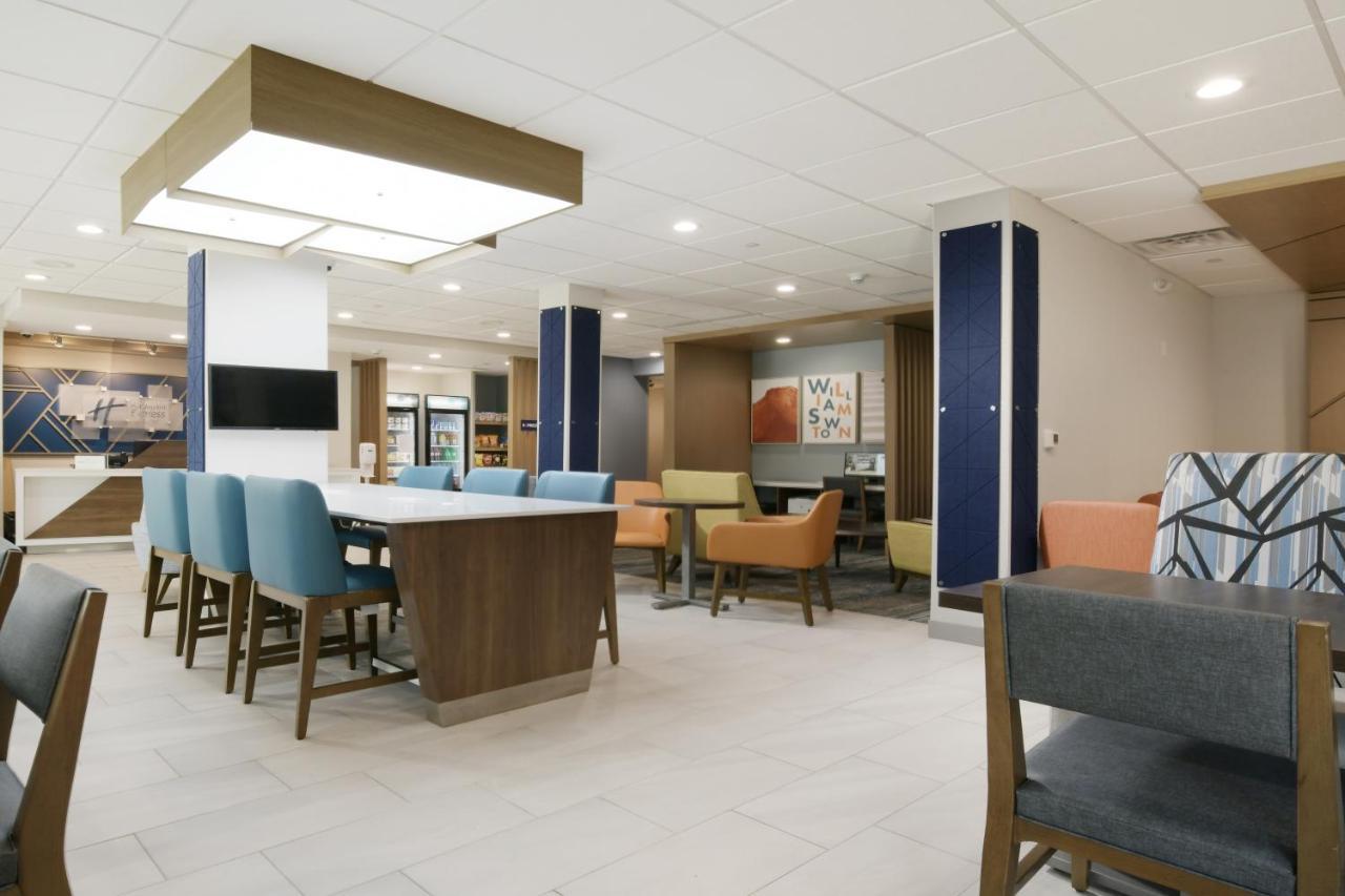 Holiday Inn Express & Suites - Williamstown - Glassboro By Ihg Exterior foto